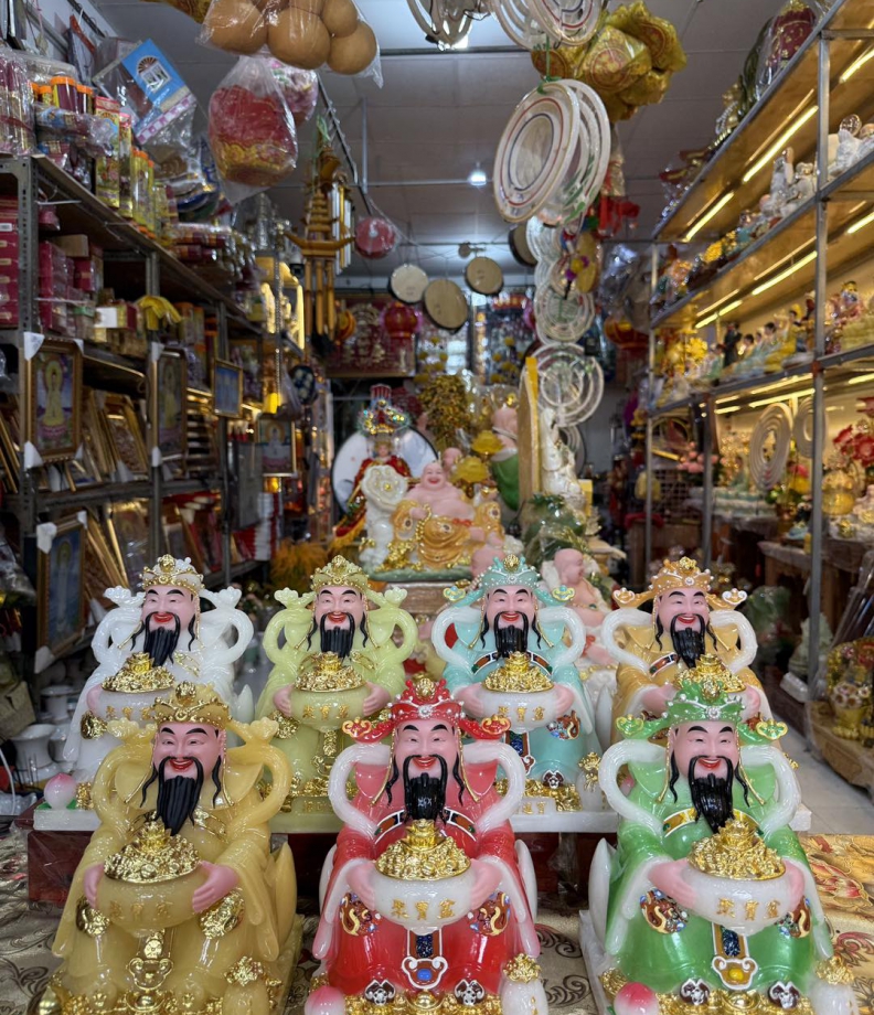 Tôn Tượng Thần Tiền 